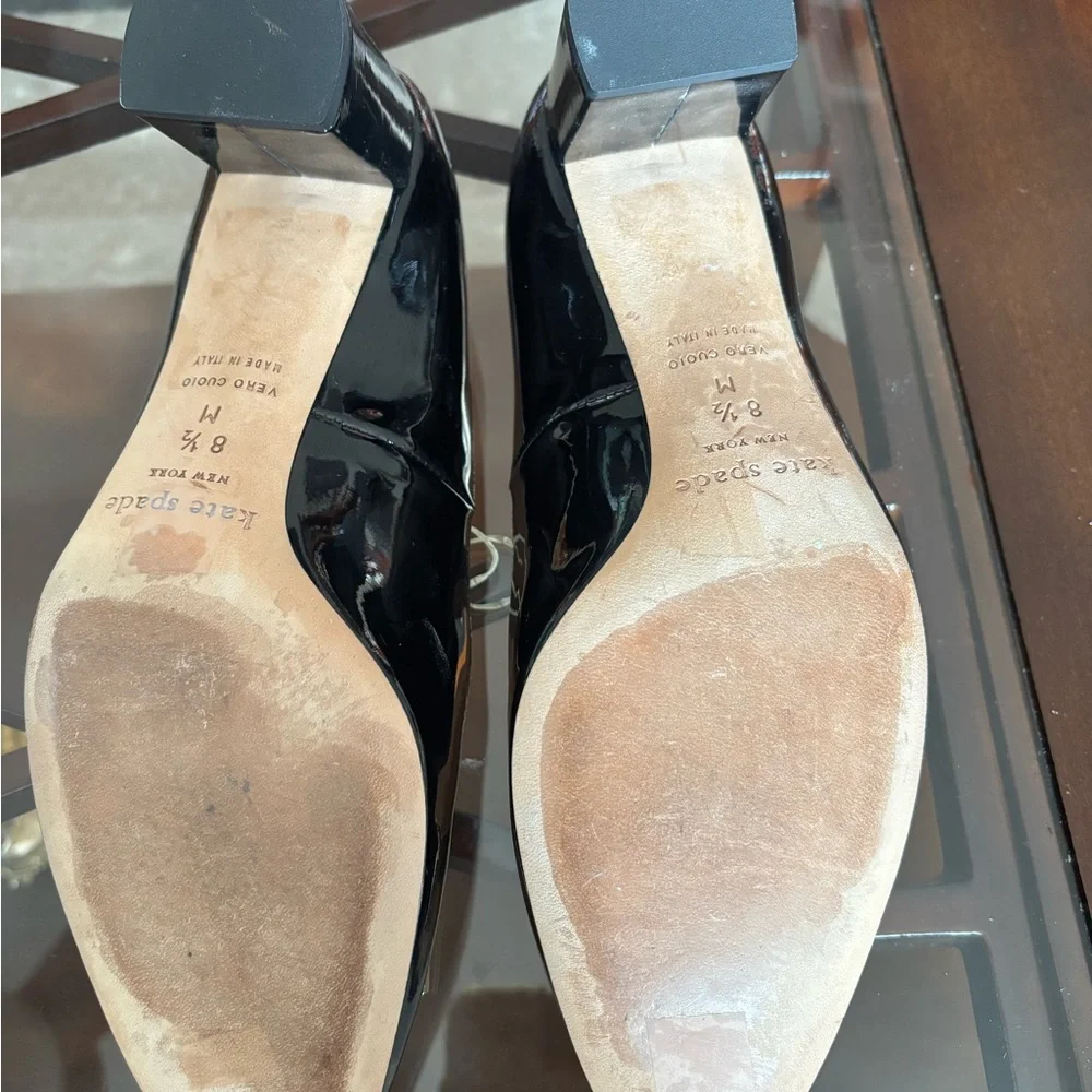 Kate Spade Patent Leather Black heels with Gold Bow Accent - Picture 3 of 9